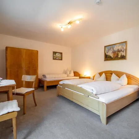 Tiroler Gaestehaus Tatil Evi Zell am Ziller