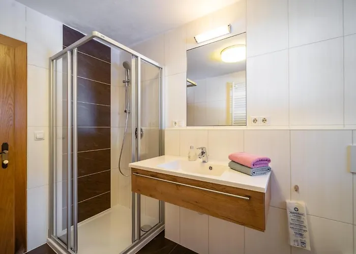 Nyaraló Tiroler Gaestehaus *