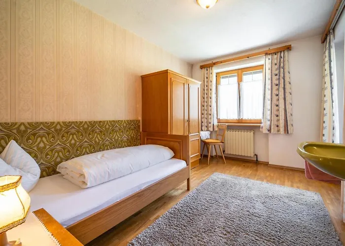 Nyaraló Tiroler Gaestehaus *