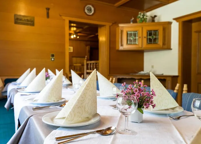 Tiroler Gaestehaus Nyaraló Zell am Ziller