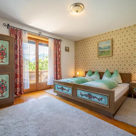 Tiroler Gaestehaus *