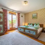 Tiroler Gaestehaus *